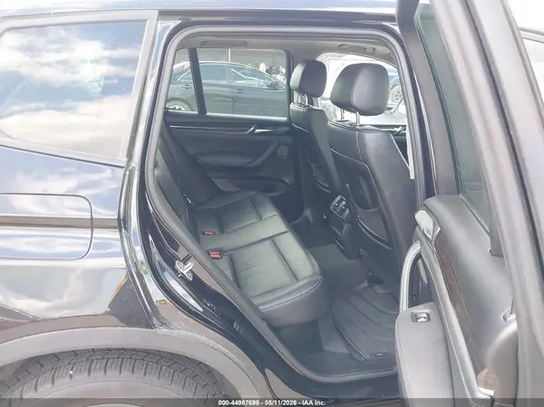 5UXWX9C59H0T07064 2017 BMW X3 - Image 8