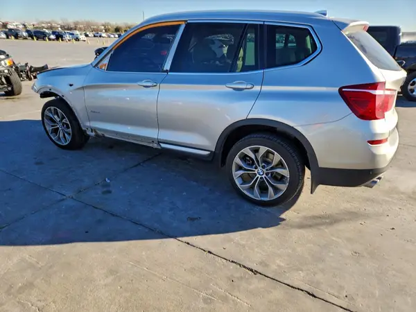 5UXWX9C59H0T14208 2017 BMW X3 - Image 2