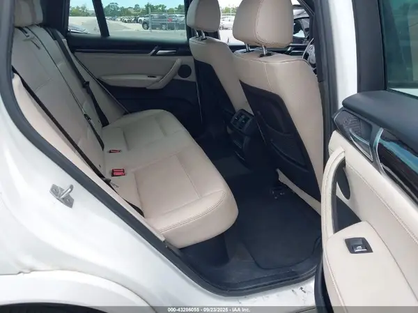 5UXWX9C5XG0D66643 2016 BMW X3 - Image 8