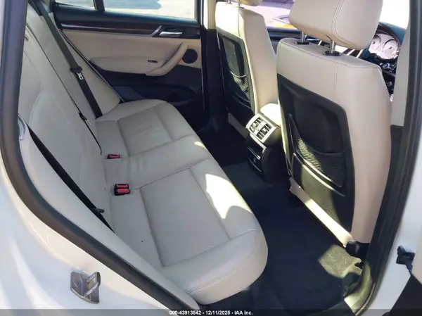 5UXWX9C5XG0D67629 2016 BMW X3 - Image 8
