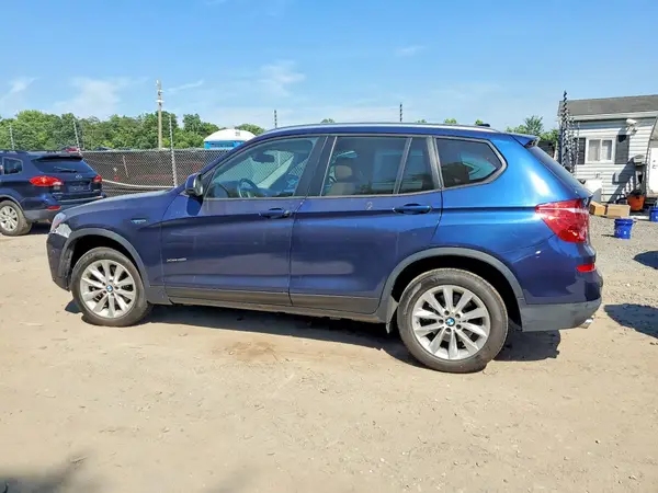 5UXWX9C5XG0D74208 2016 BMW X3 - Image 2