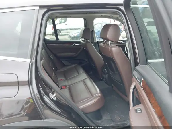 5UXWX9C5XG0D75519 2016 BMW X3 - Image 8