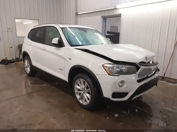 5UXWX9C5XG0D82082 2016 BMW X3 - Image 1