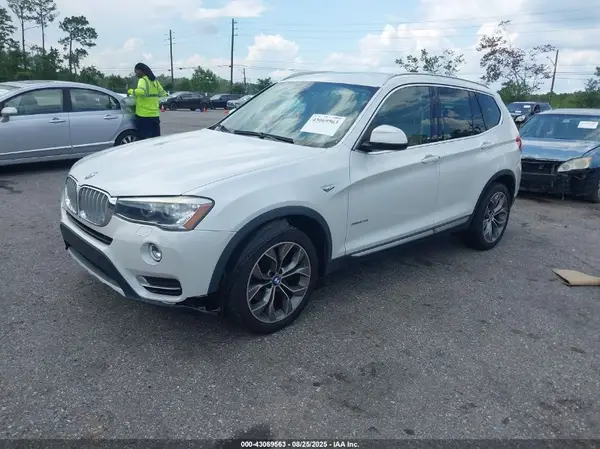 5UXWX9C5XG0D84009 2016 BMW X3 - Image 2