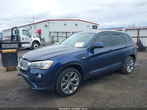 5UXWX9C5XG0D84074 2016 BMW X3 - Image 2