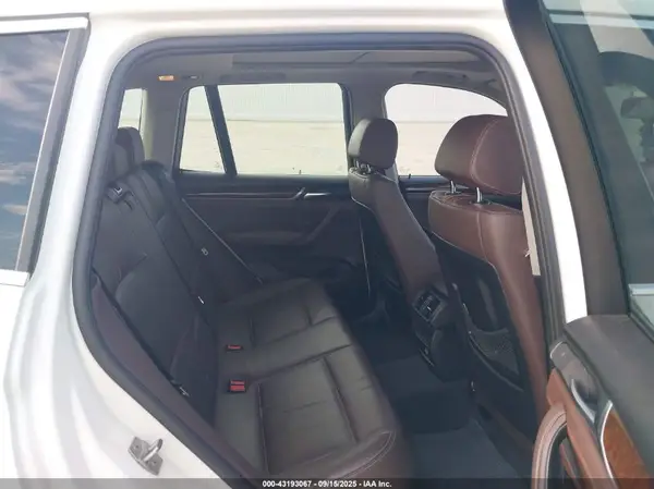 5UXWX9C5XH0D97604 2017 BMW X3 - Image 8