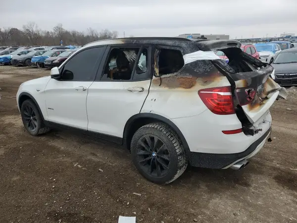 5UXWX9C5XH0T00611 2017 BMW X3 - Image 2