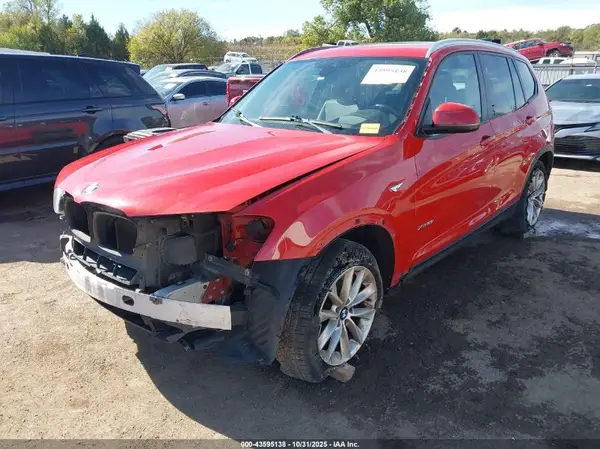 5UXWX9C5XH0T05856 2017 BMW X3 - Image 2