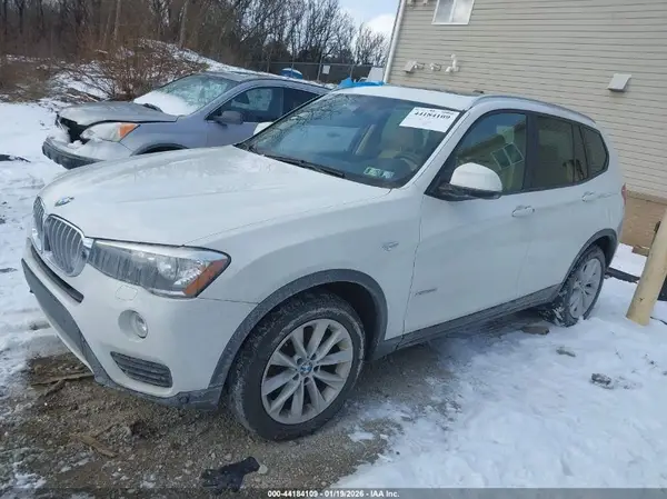 5UXWX9C5XH0T06148 2017 BMW X3 - Image 2