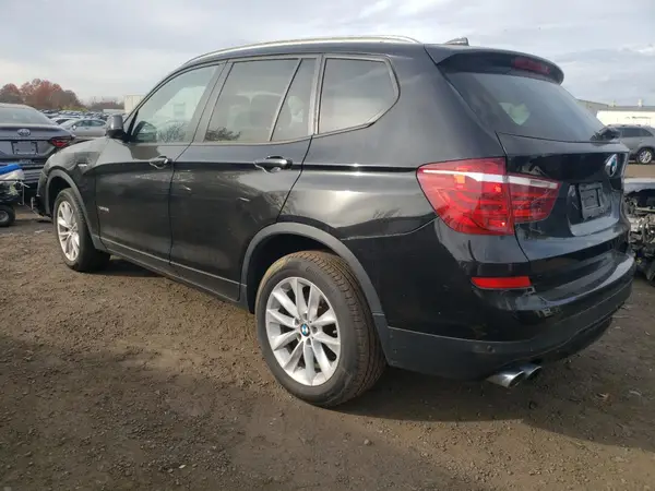 5UXWX9C5XH0T07056 2017 BMW X3 - Image 2
