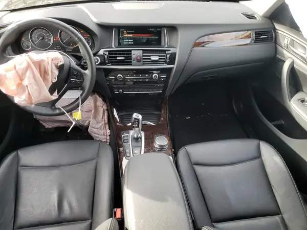 5UXWX9C5XH0T07056 2017 BMW X3 - Image 8