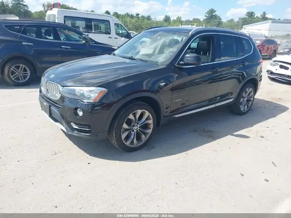 5UXWX9C5XH0T07445 2017 BMW X3 - Image 2