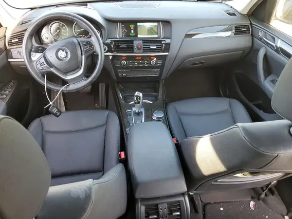 5UXWX9C5XH0T08241 2017 BMW X3 - Image 8
