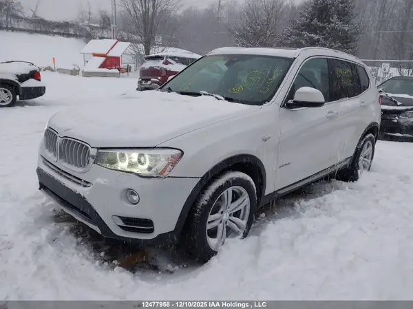 5UXWX9C5XH0T10555 2017 BMW X3 - Image 2