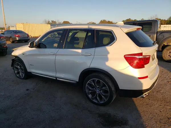 5UXWX9C5XH0T11740 2017 BMW X3 - Image 2