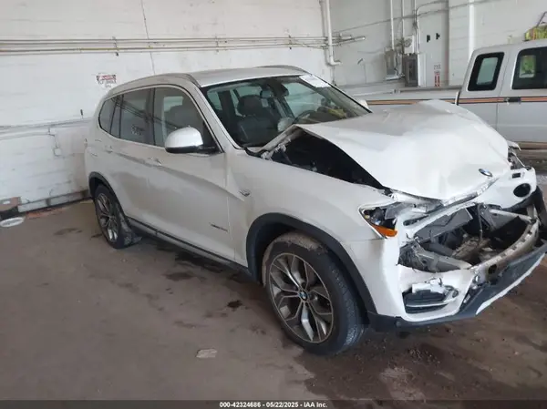 5UXWY3C50G0N86770 2016 BMW X3 - Image 1
