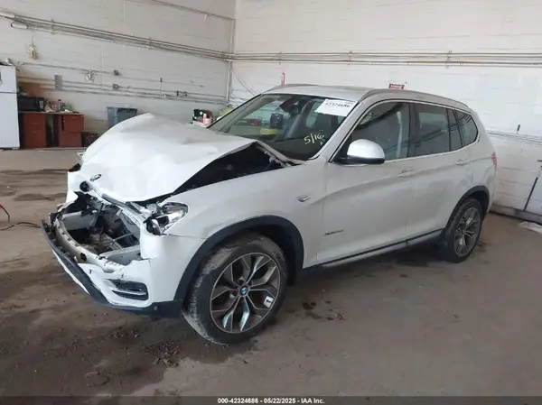 5UXWY3C50G0N86770 2016 BMW X3 - Image 2