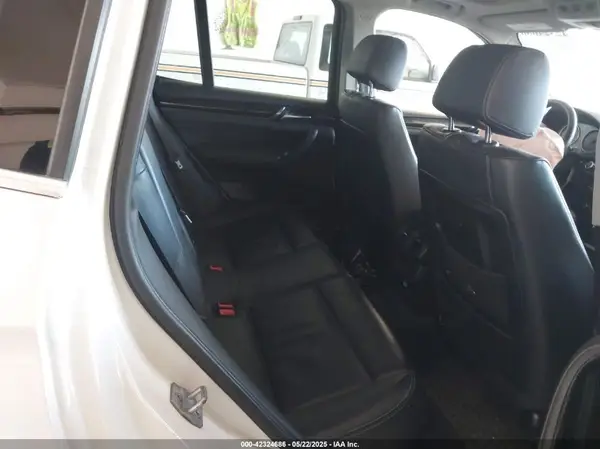 5UXWY3C50G0N86770 2016 BMW X3 - Image 8