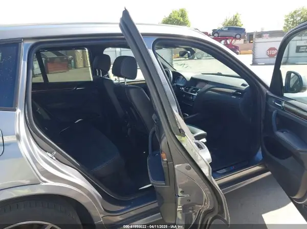 5UXWY3C59G0F84020 2016 BMW X3 - Image 8