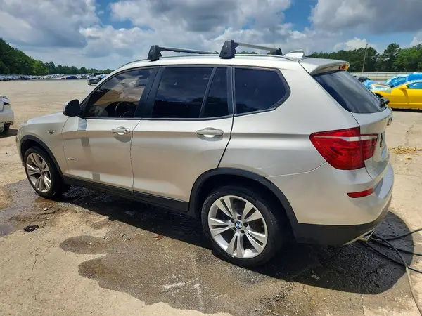 5UXWY3C5XG0N87201 2016 BMW X3 - Image 2
