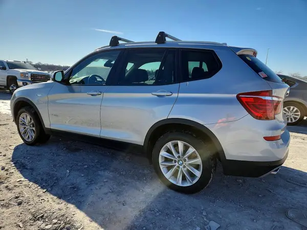 5UXWY3C5XG0N88817 2016 BMW X3 - Image 2