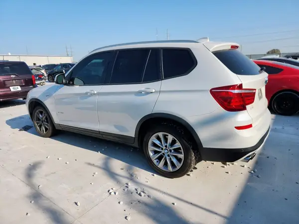 5UXWZ7C30H0V88166 2017 BMW X3 - Image 2