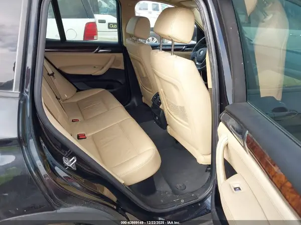 5UXWZ7C30H0V88930 2017 BMW X3 - Image 8