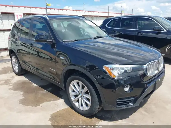 5UXWZ7C30H0V88975 2017 BMW X3 - Image 1