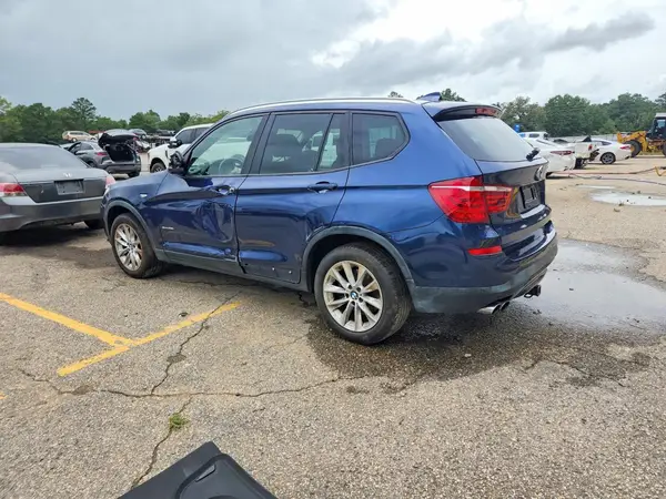 5UXWZ7C30H0V94095 2017 BMW X3 - Image 2