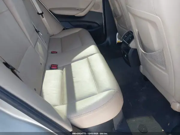 5UXWZ7C30H0X39796 2017 BMW X3 - Image 8