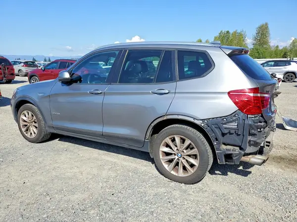 5UXWZ7C30H0X40138 2017 BMW X3 - Image 2