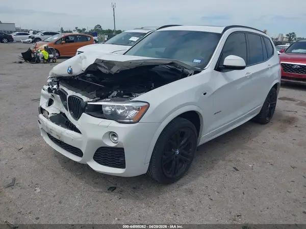 5UXWZ7C30H0X41483 2017 BMW X3 - Image 2