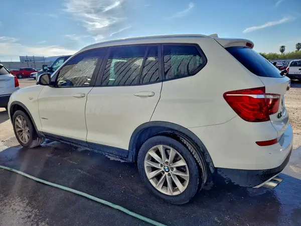 5UXWZ7C31H0V93490 2017 BMW X3 - Image 2