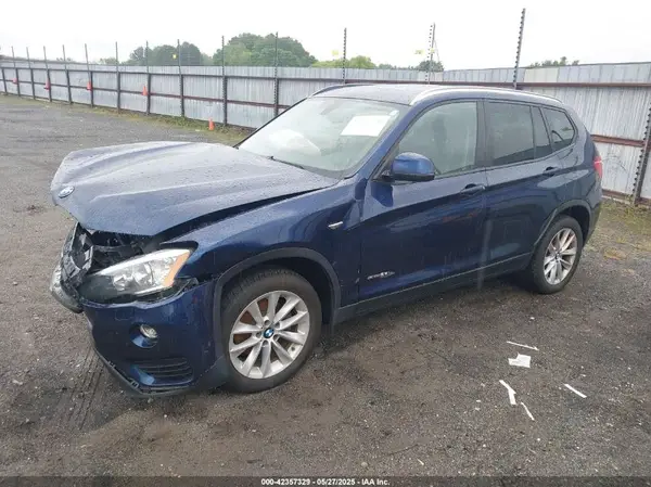 5UXWZ7C31H0X40035 2017 BMW X3 - Image 2