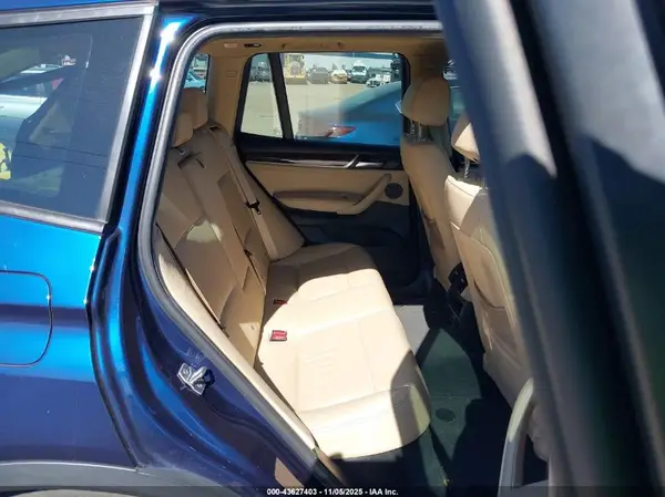 5UXWZ7C32H0V86760 2017 BMW X3 - Image 8