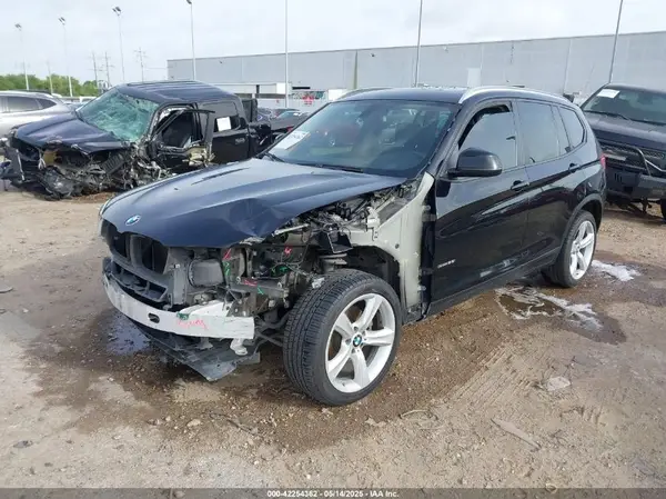 5UXWZ7C32H0V89819 2017 BMW X3 - Image 2