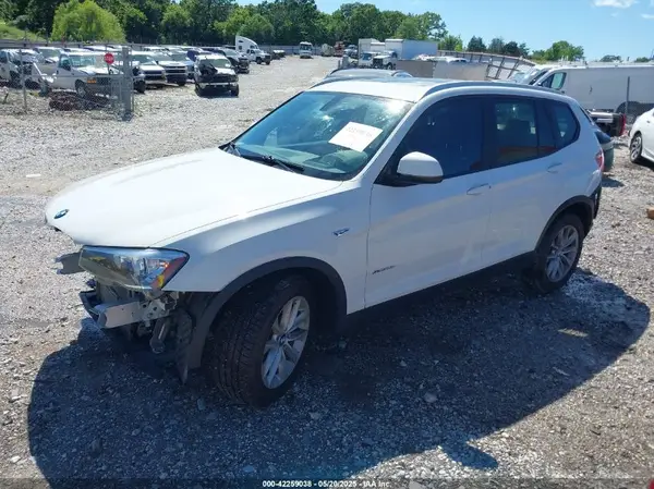 5UXWZ7C32H0V93661 2017 BMW X3 - Image 2