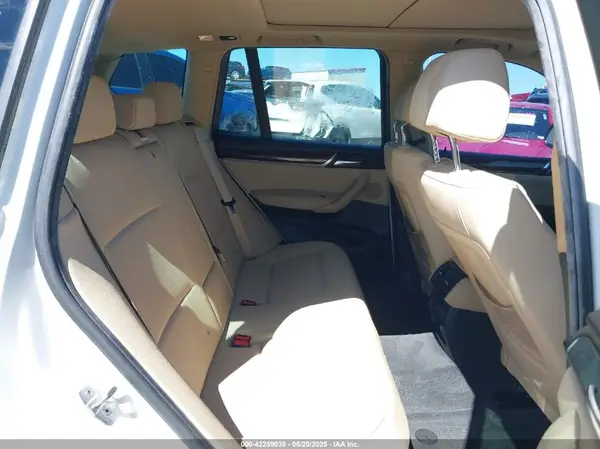 5UXWZ7C32H0V93661 2017 BMW X3 - Image 8