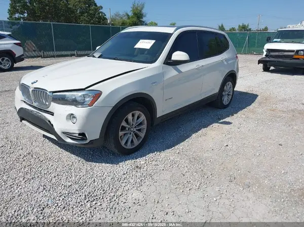 5UXWZ7C32H0X41727 2017 BMW X3 - Image 2