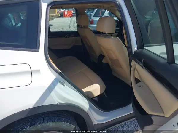 5UXWZ7C32H0X41727 2017 BMW X3 - Image 8