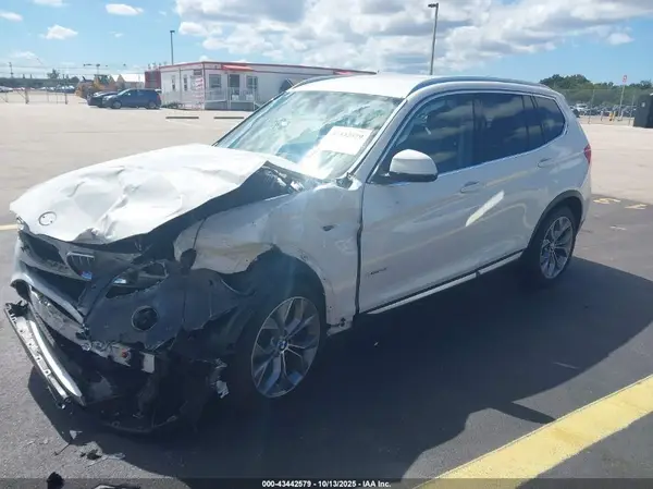5UXWZ7C32H0X42988 2017 BMW X3 - Image 2