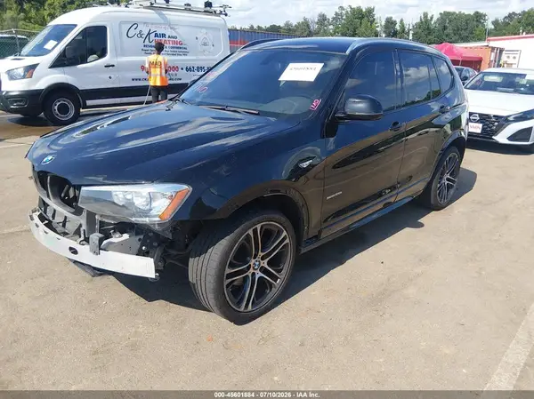 5UXWZ7C32H0X43140 2017 BMW X3 - Image 2