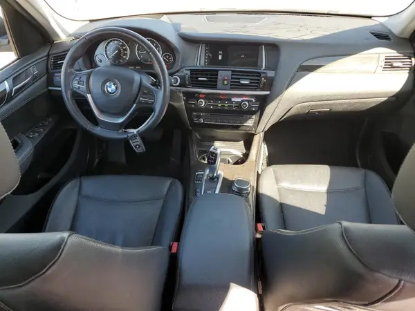 5UXWZ7C33H0V88016 2017 BMW X3 - Image 8