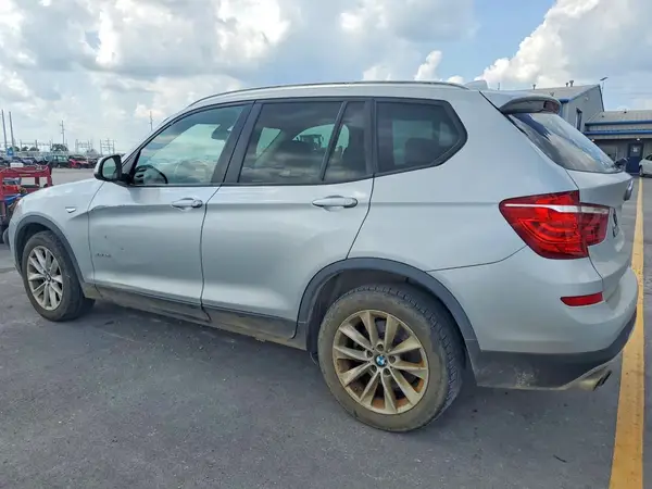 5UXWZ7C33H0V91966 2017 BMW X3 - Image 2