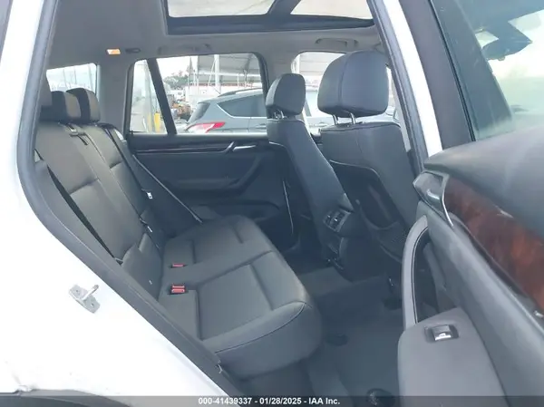 5UXWZ7C33H0X42546 2017 BMW X3 - Image 8