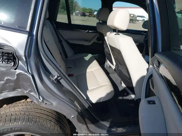 5UXWZ7C34H0V88431 2017 BMW X3 - Image 8