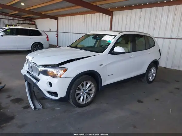 5UXWZ7C34H0V91491 2017 BMW X3 - Image 2