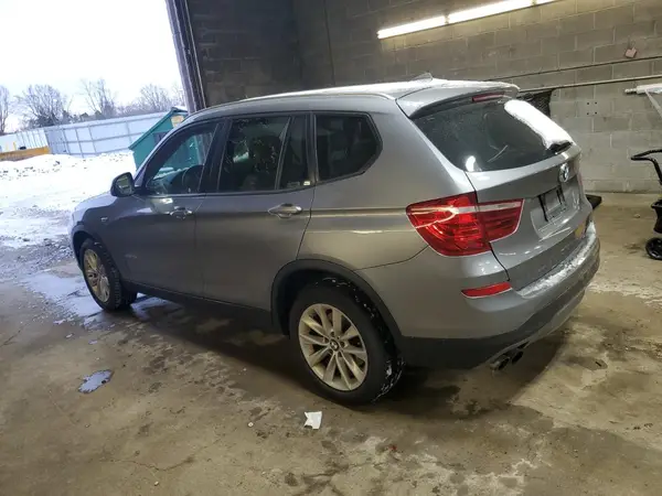5UXWZ7C34H0V91538 2017 BMW X3 - Image 2