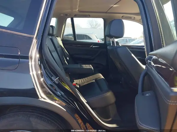 5UXWZ7C34H0X40627 2017 BMW X3 - Image 8