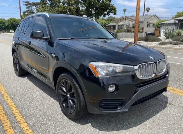 5UXWZ7C36H0V86731 2017 BMW X3 - Image 1
